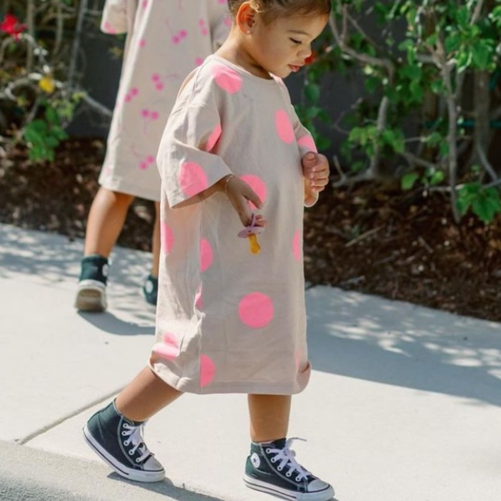Indy and Pippa pink polkadot T-shirt dress size 3T girls cotton - pre loved
